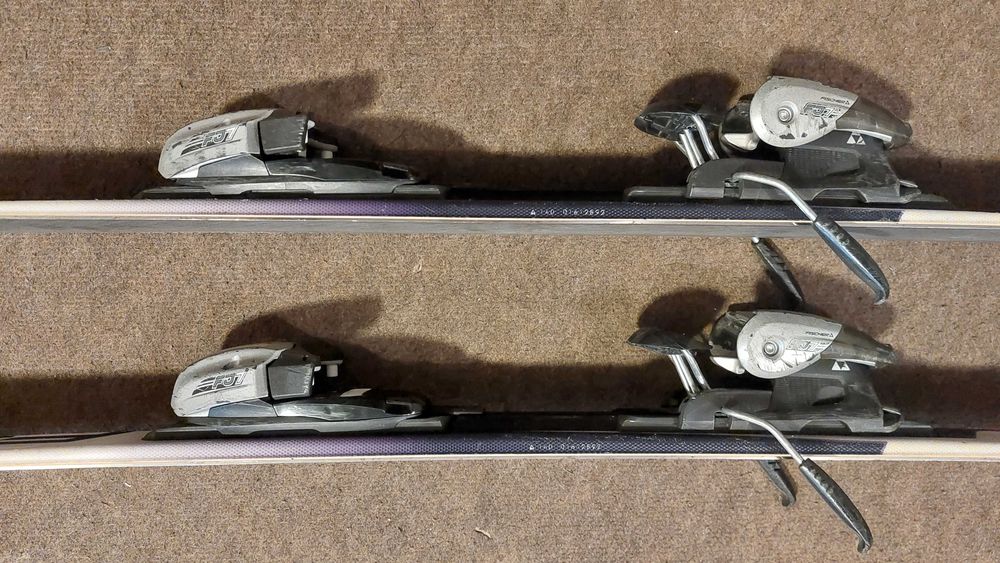 Narty FISCHER Progressor JR 140