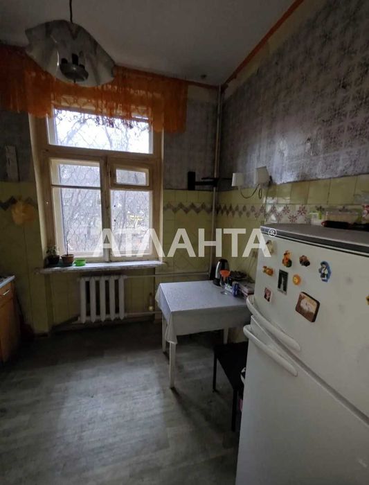 2-х комн.квартира. Сталинка. Средний этаж -57,5 кв.м