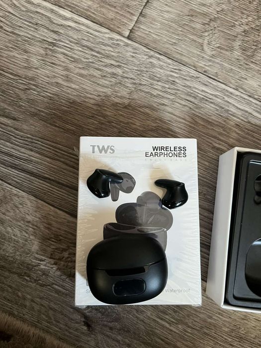 Бездротові навушники TWS