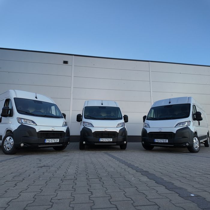 Wynajem busa Ducato Fiat  dostawczy nowy L3H2