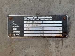 Balde de pá carregadora Komatsu Hanomag