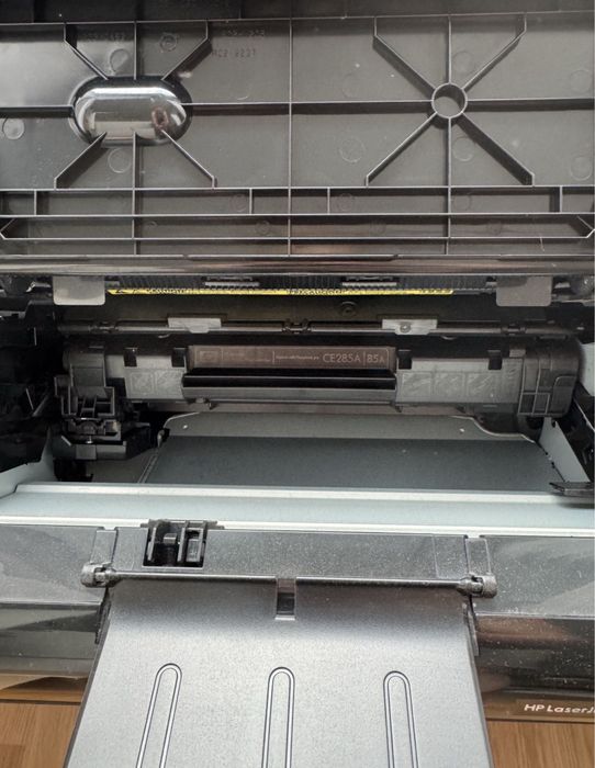 Принтер Hp Laserjet p1102w з WIFI