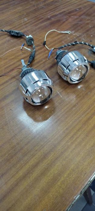 Продам лінза CYCLONE LED BL 3.0"  
2. Маска 2шт.
