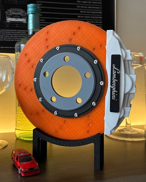 Lampa „tarcza hamulcowa” Lamborghini – idealna dekoracja dla fana aut