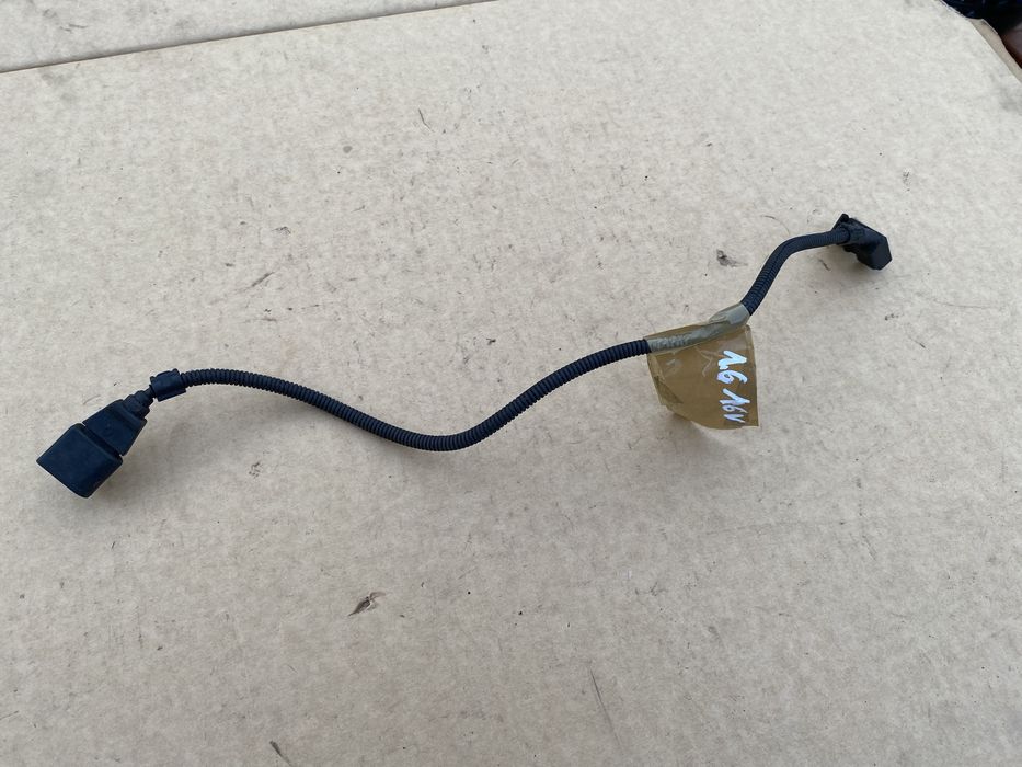 VW golf 4 lV Seat 1 1.6 16V czujnik polozenia walu