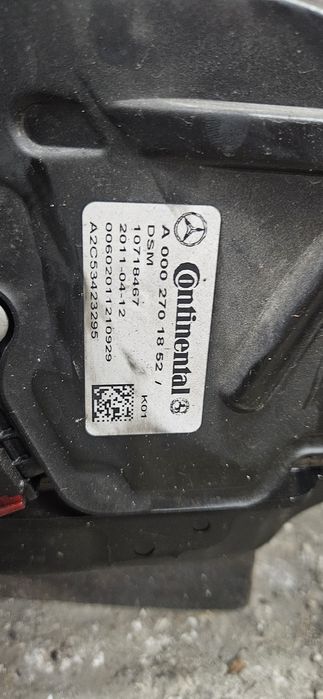 Mercedes Bens e250 caixa