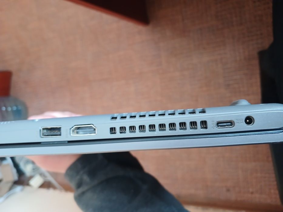 Ноутбук Asus 15"