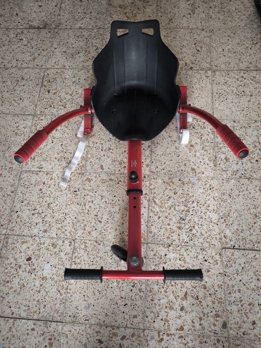 Vendo Hoverboard + Assento Kart (Go-Kart) – Em bom estado
