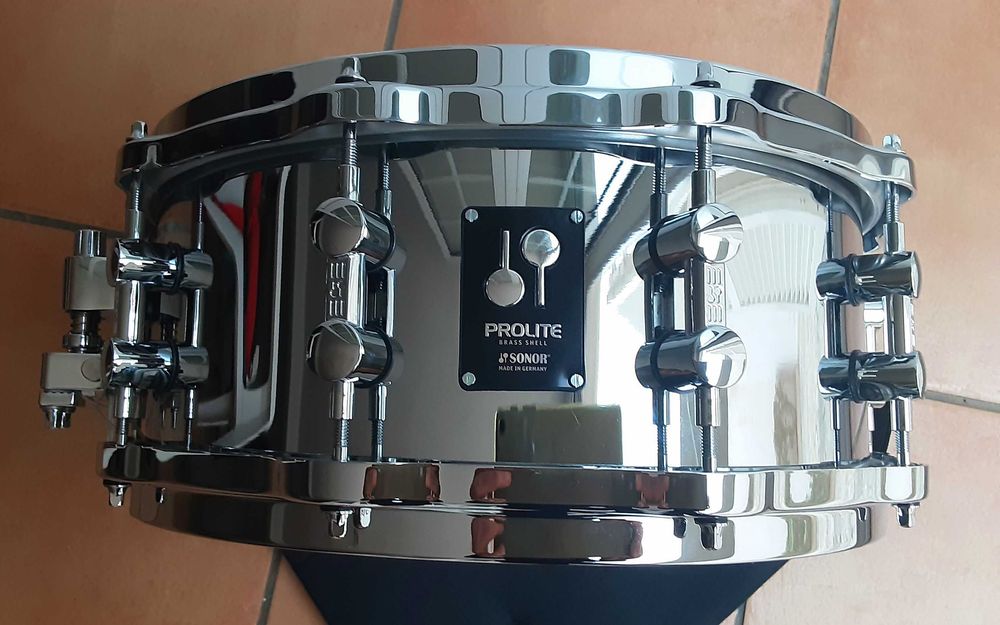 Prato Sabian China VENDIDO! + Timbalão Yamaha Stage Custom 8" Como Novo 100€
