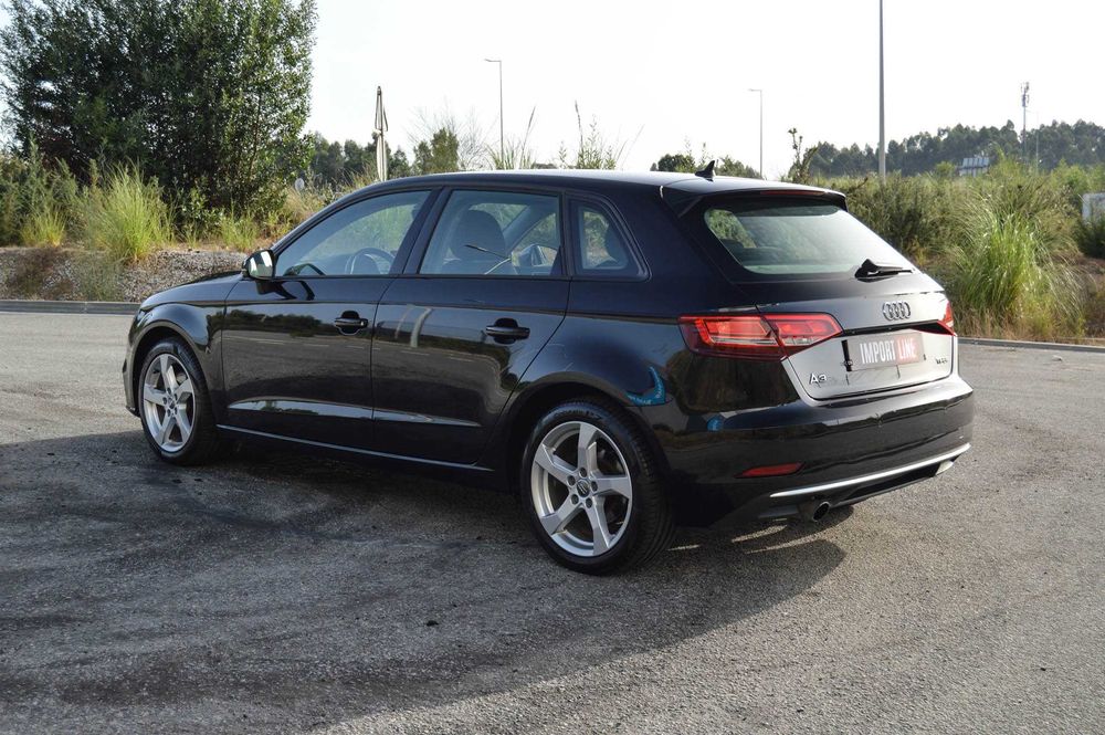 Audi A3 Sportback 1.0 TFSI Sport foto 2