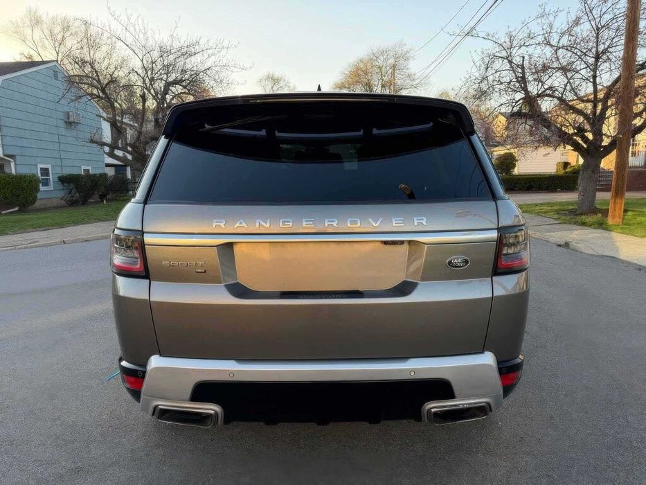 Land Rover Range Rover Sport HSE      2019
