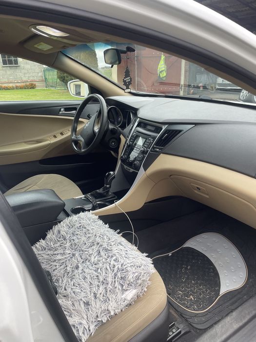Hyundai Sonata VI