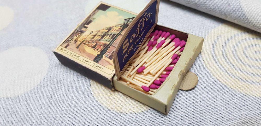 Caixas fósforos antigos