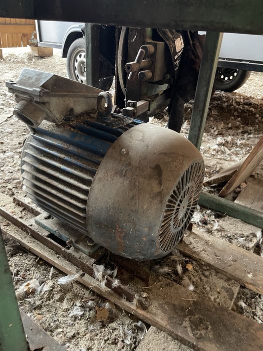 Електродвигун 22квт 1470 об/хв