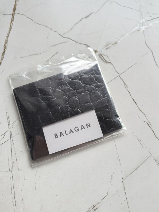 Nowy wizytownik skórzany Balagan Studio