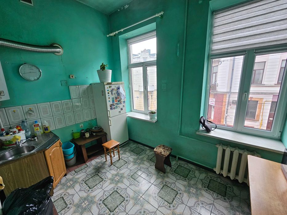 Оренда 2к квартири на вул. Руська42