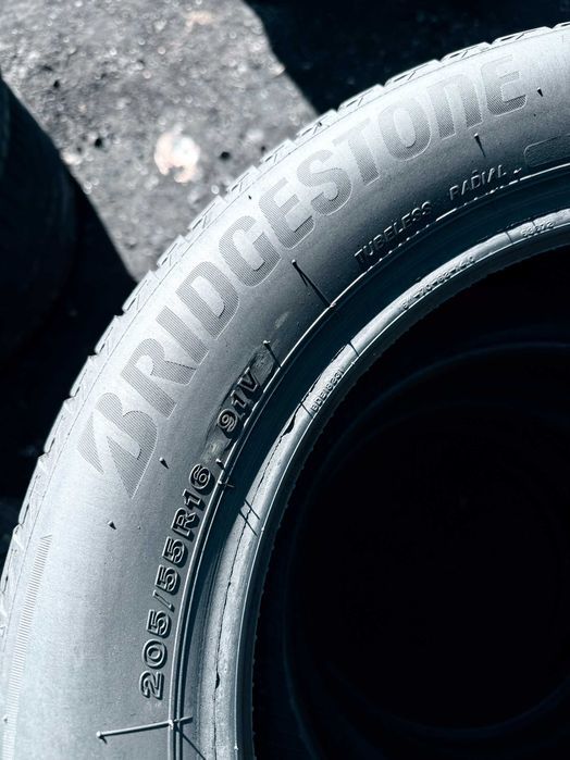 205 55 16 Bridgestone T005 90% Шини Літо 2024