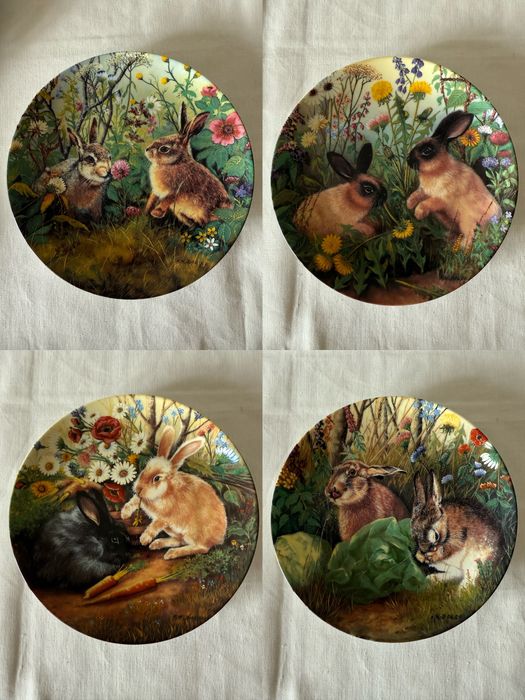 Вінтажні декоративні  настінні тарілки