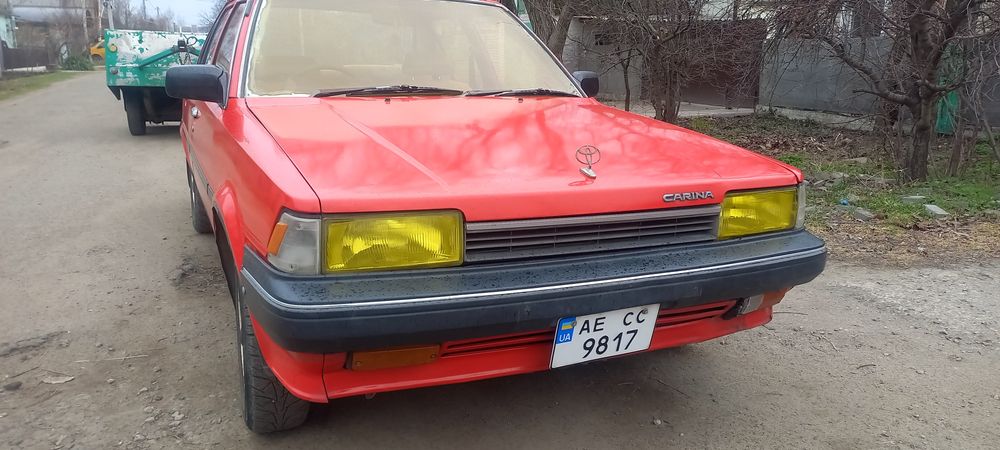 Тойота карина продам