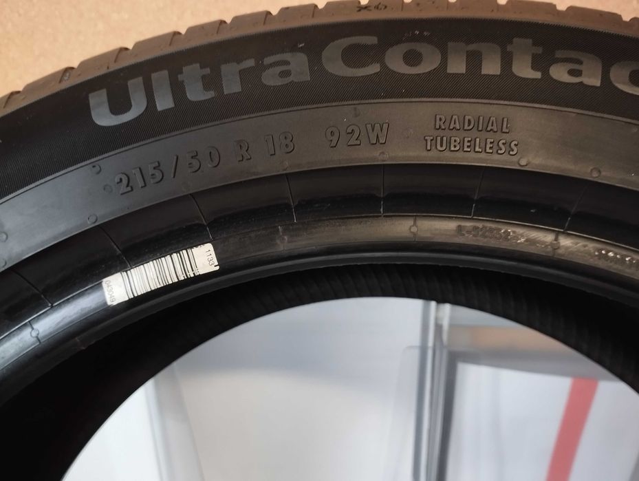 Komplet opon letnich Continental 215/50 R18