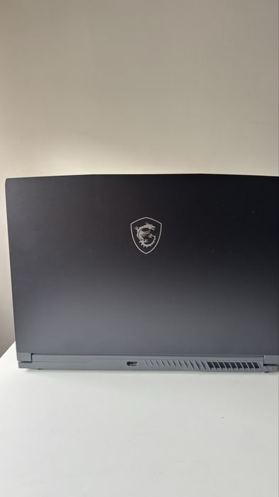 Portatil gaminga MSI