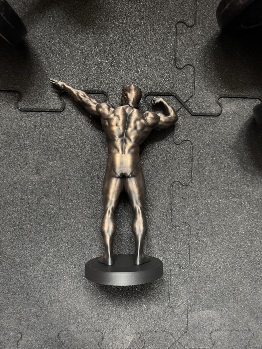 Arnold Schwarzenneger - figurka 37cm siłownia kulturystyka fitness