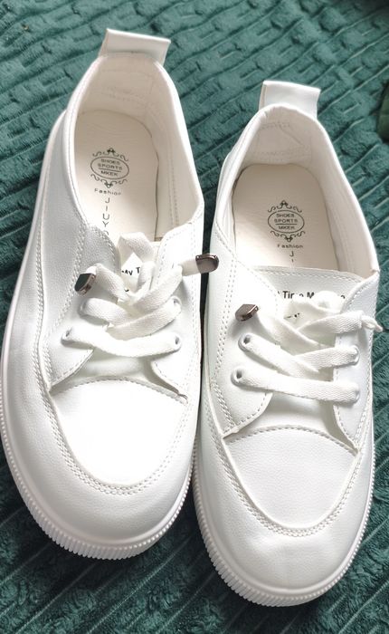 Buty sneakersy 40 nowe