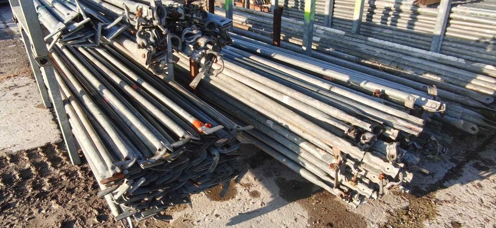 Używane rusztowanie Baumann z nowymi podestami 8x15,35 w BDB stanie