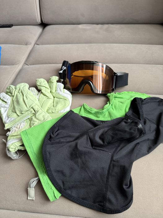 Гірськолижна маска, рукавиці, балаклави