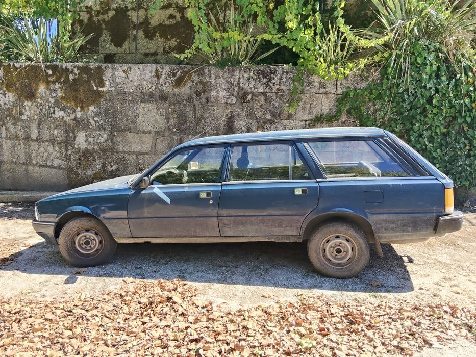 Carrinha Peugeot 505