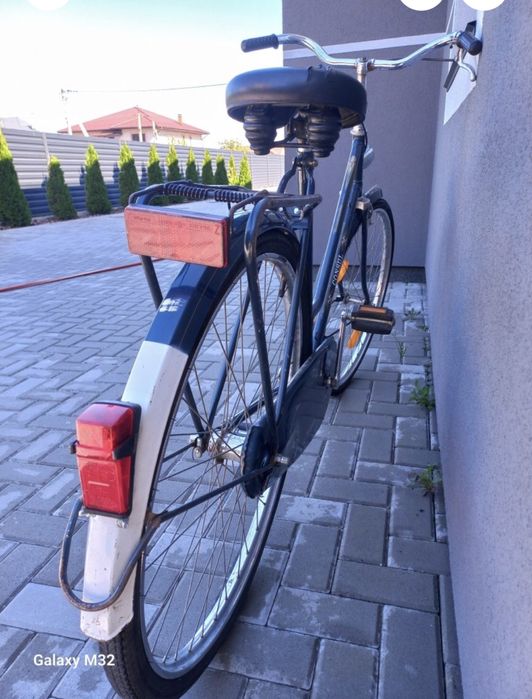 велосипед з косою рамою