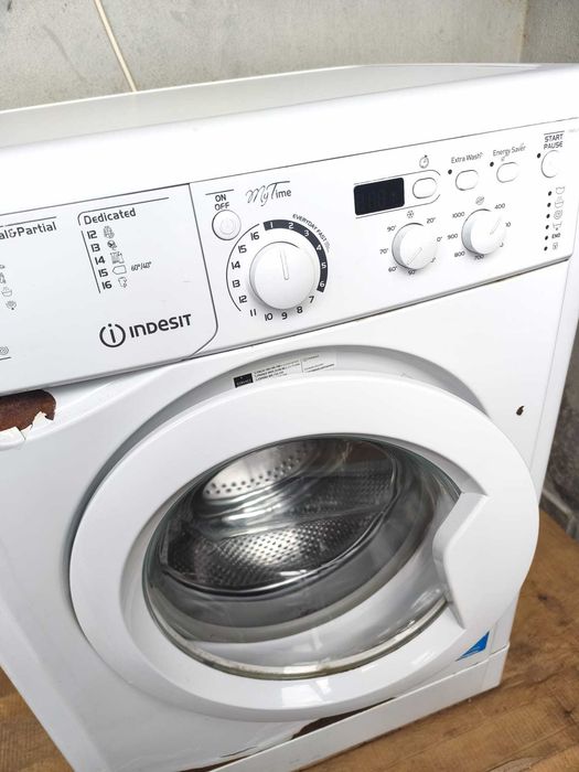 Máquina lavar En bom estado