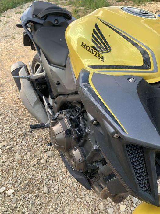 Honda cb500f 2021