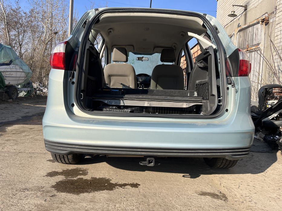 Бампер задний ford C-max energy hybrid USA