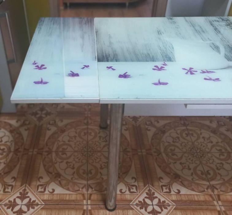 Стіл кухонний, стільниця скло гартоване, 110*70 см