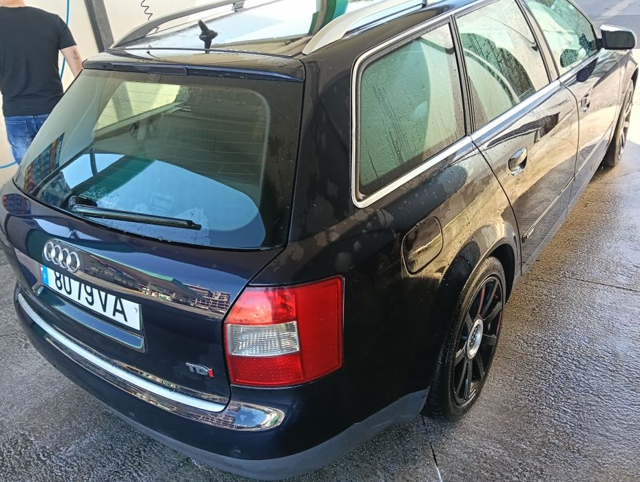 Vendo carrinha Audi A4 TDI de 130cv ou troco