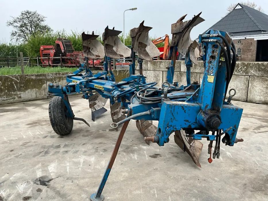 Плуг оборотний RabeWerk Star-Variants плуг обертовий як lemken