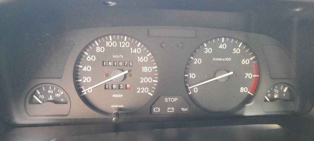 Peugeot em bom estado!!