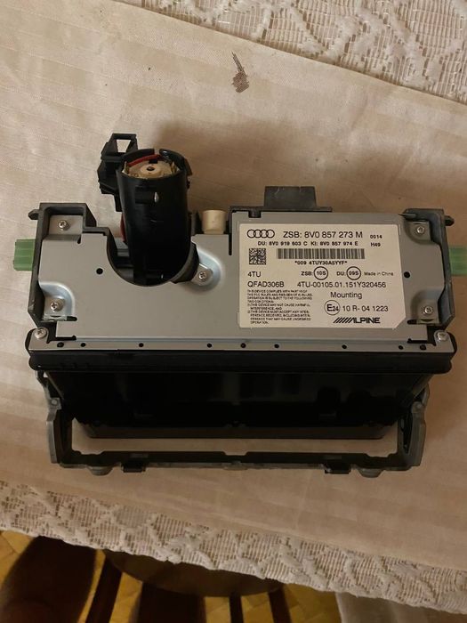 Дисплей Audi a3 8v 2012 (8v0857273m)