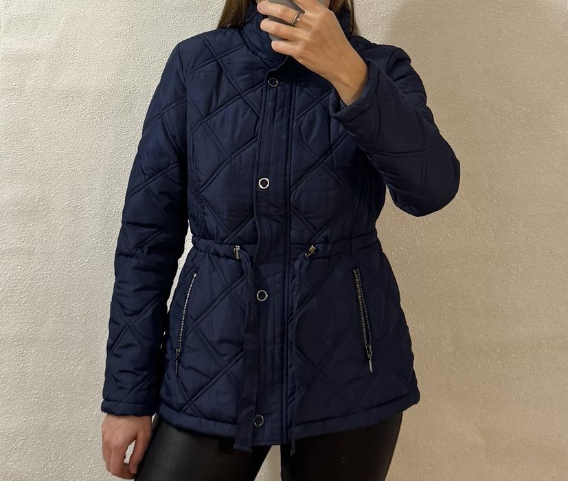 Демисезонная  куртка Тu