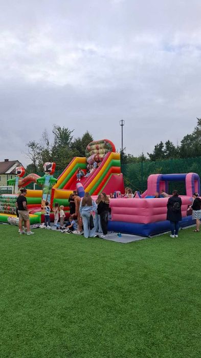 Dmuchańce dmuchaniec piana party animacje holi eventy