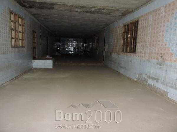 Продаж садиби: 1078 кв.м. будівель, понад 60 га с/г землі
