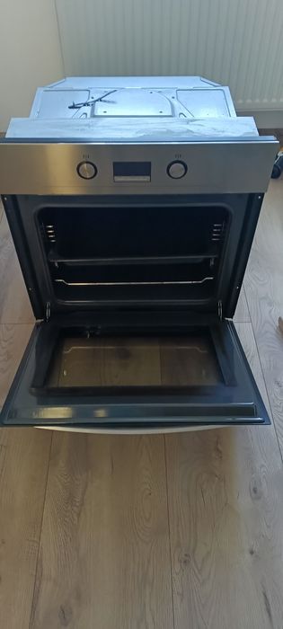 Piekarnik do zabudowy Teka