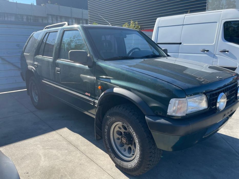 OPEL FRONERA A 2.4 I 5 PORTAS DE 1995 PARA PEÇAS