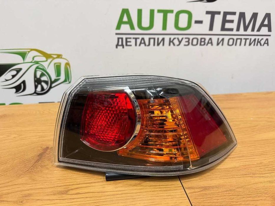 Фонарь стоп Mitsubishi Lancer X 2007-2012 фонари Лансер 10