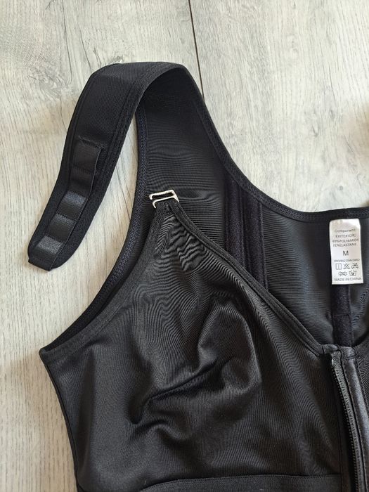 Gorset modelujący czarny haftki zamek rozmiar 38 M