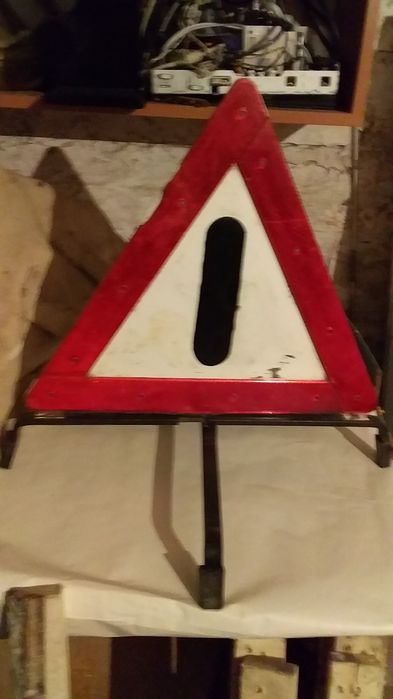 Знак аварійної  зупинки