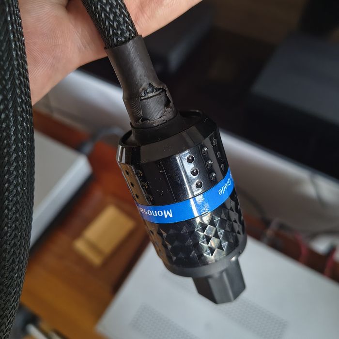 Tara Labs AC Prism Reference kabel