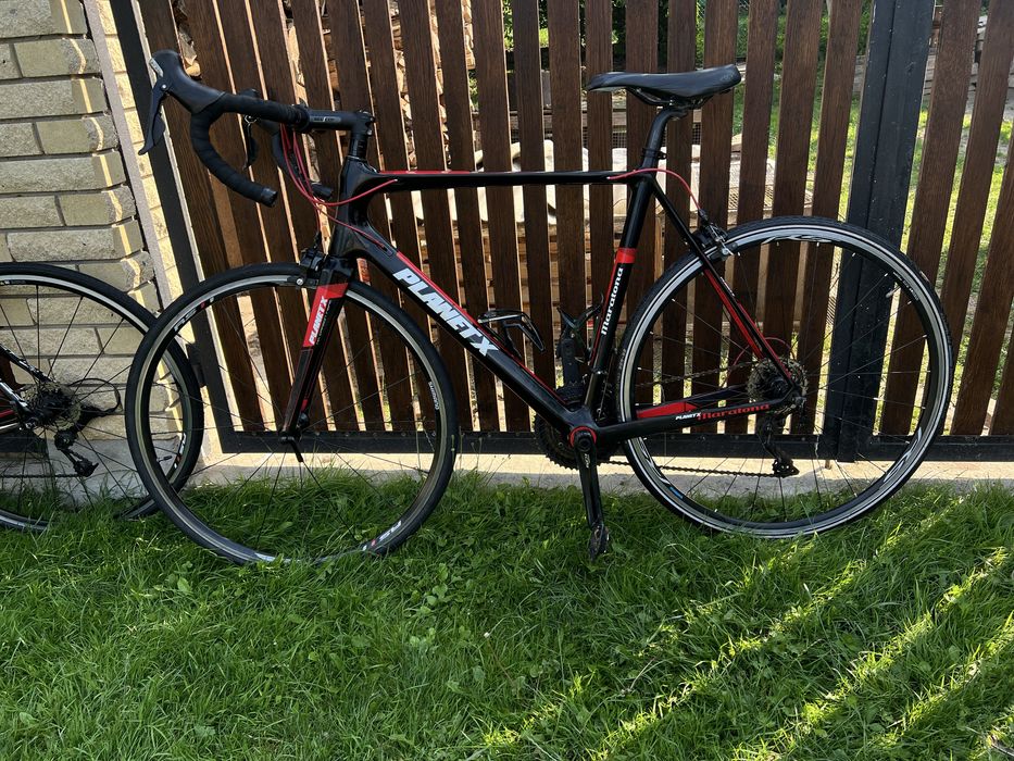Продам шосейний велосипед Planet X Maratona