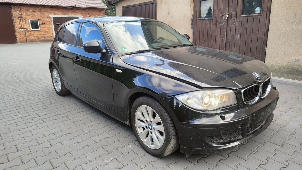 Klapa bagażnika BMW 1 E87 Lift czarna Black sapphire części